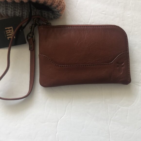 Frye Color Block Beanie HAT Sz.66-68 and Leather Wristlet Set Dust Pink Brown - Picture 6 of 12